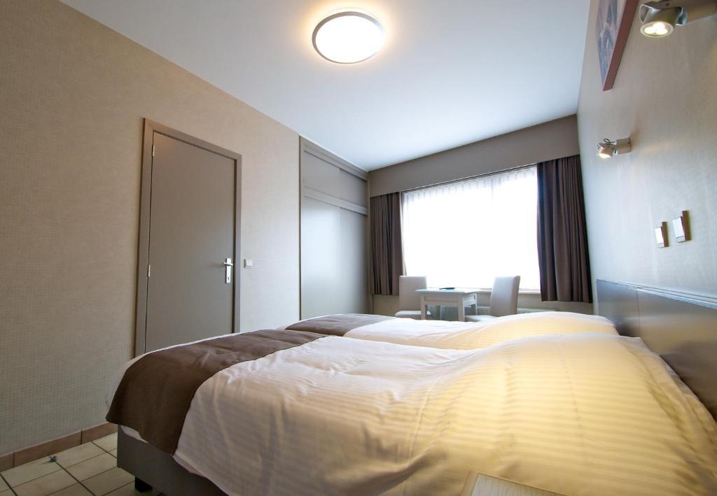 Hotel De Golf Bredene Phòng bức ảnh