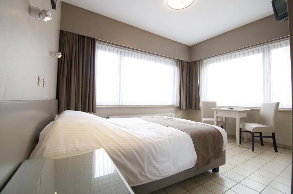 Hotel De Golf Bredene Phòng bức ảnh
