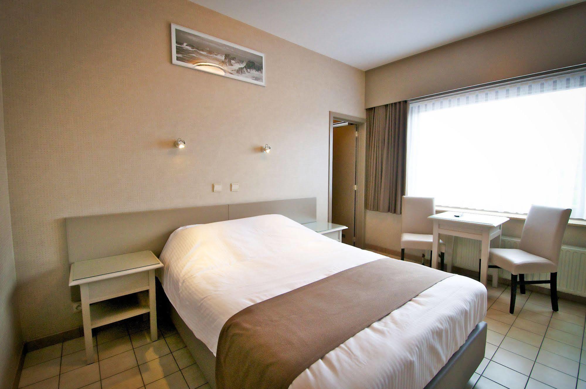 Hotel De Golf Bredene Ngoại thất bức ảnh