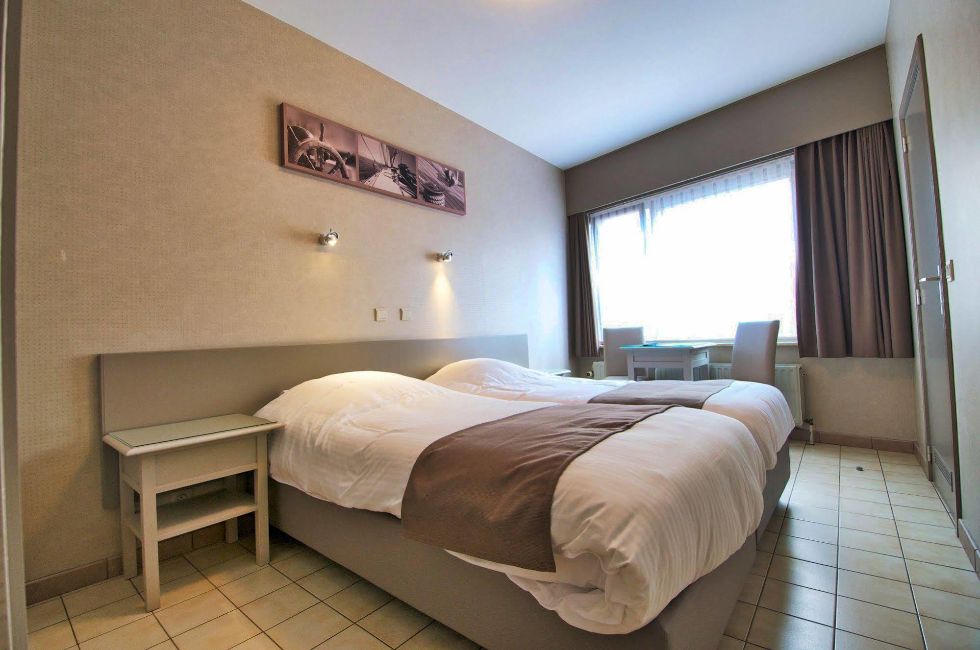 Hotel De Golf Bredene Ngoại thất bức ảnh