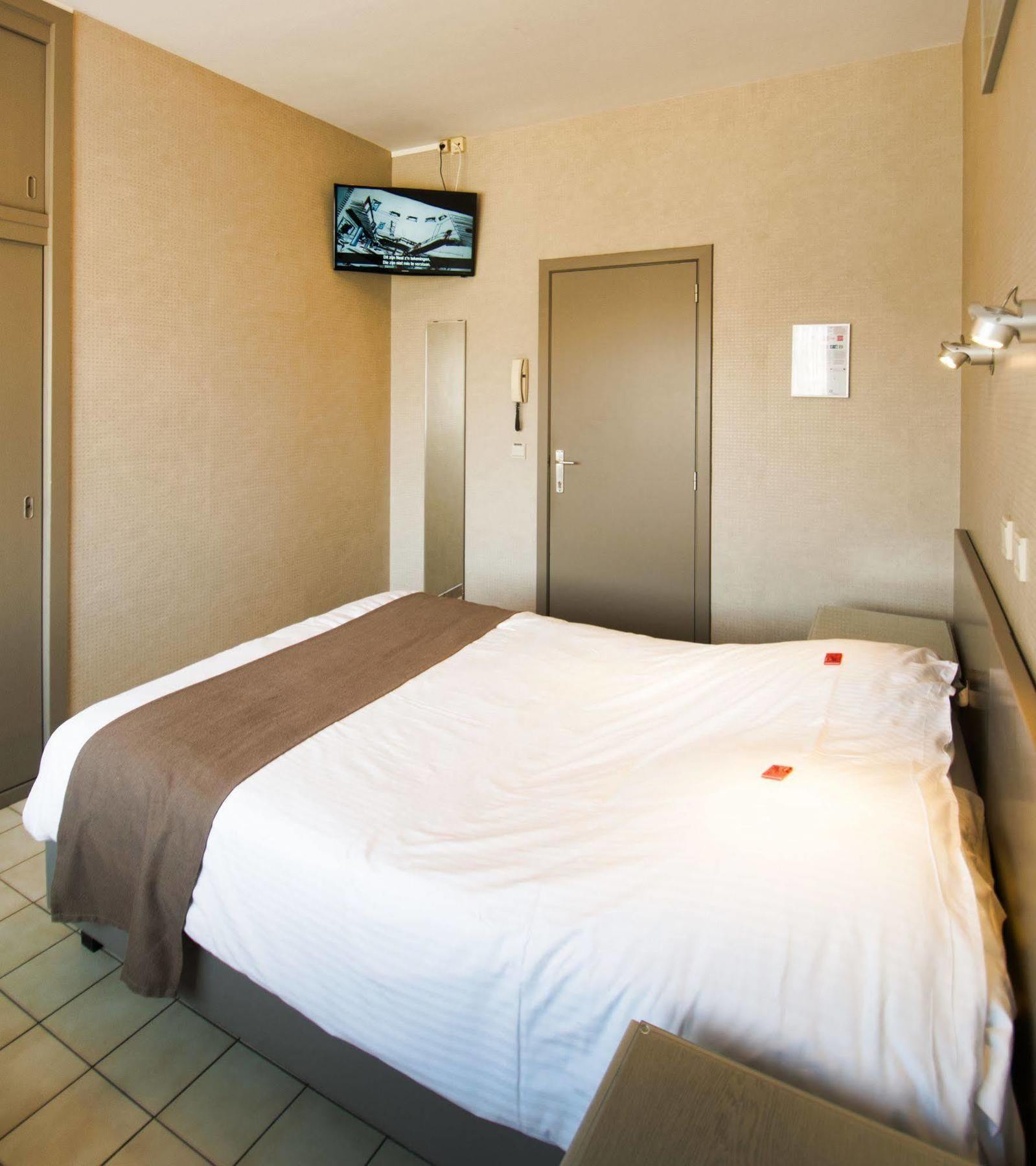 Hotel De Golf Bredene Ngoại thất bức ảnh