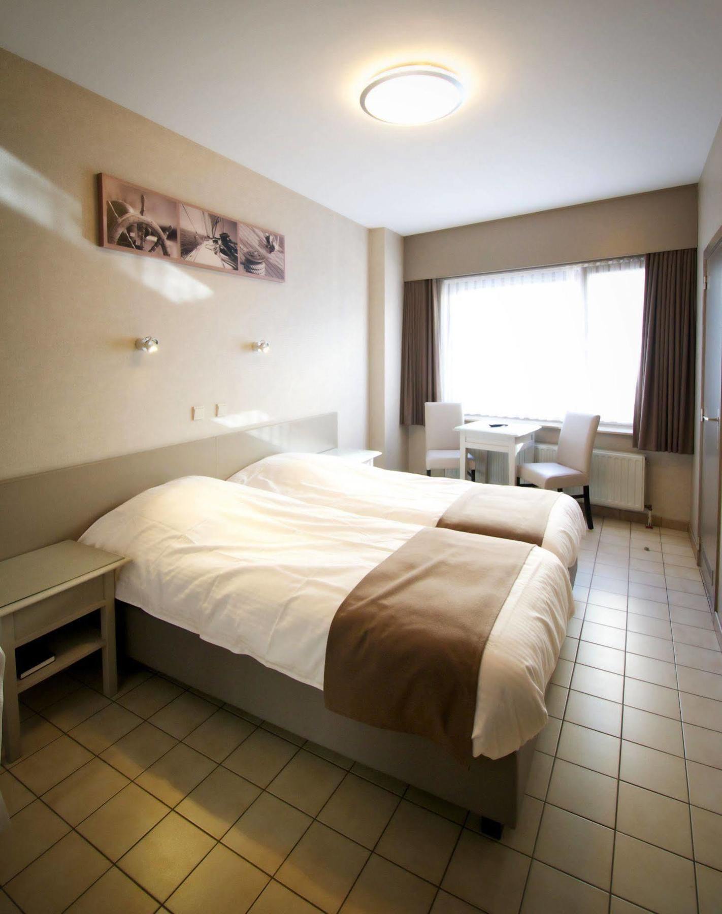 Hotel De Golf Bredene Ngoại thất bức ảnh