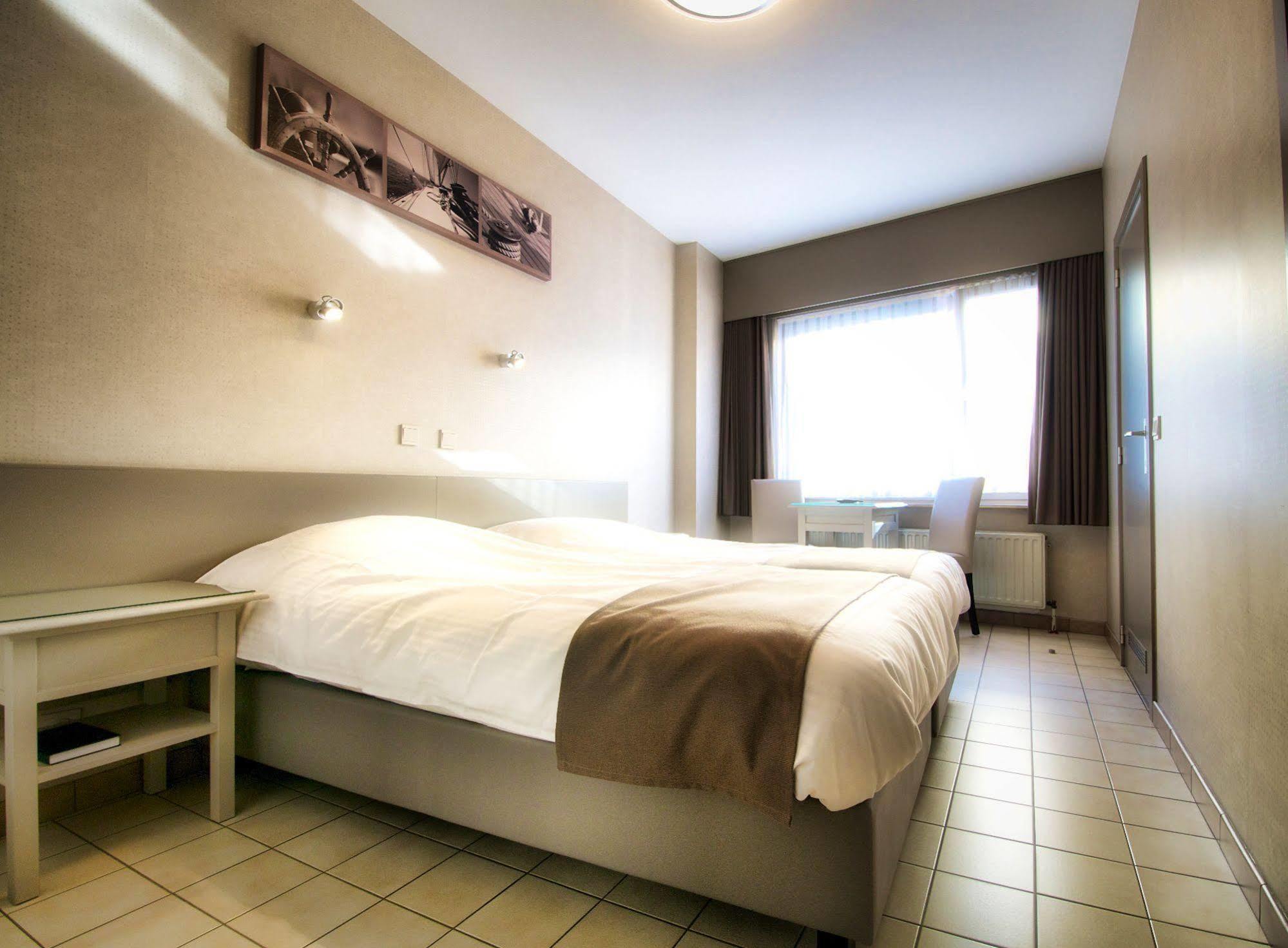 Hotel De Golf Bredene Ngoại thất bức ảnh